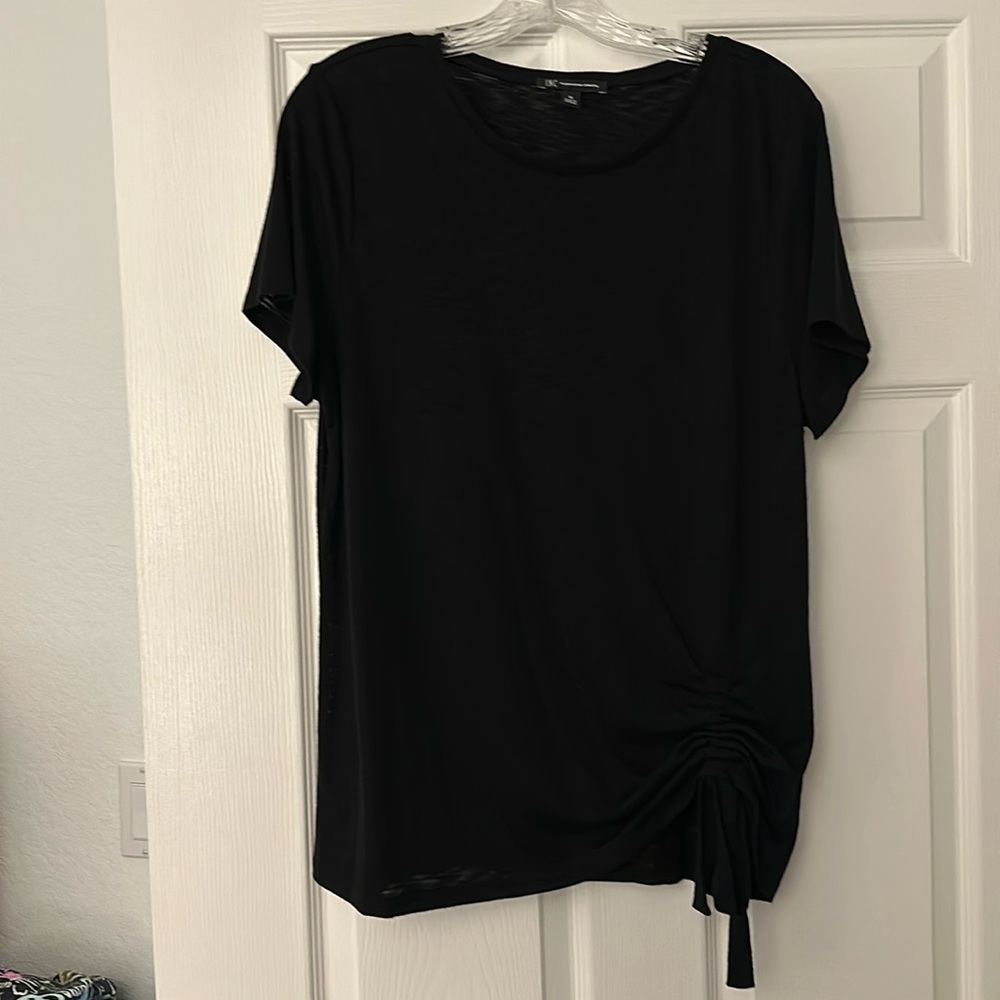 INC tee shirt with side tie